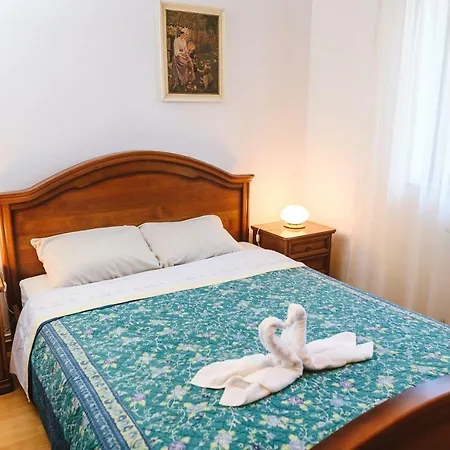 Apartma Nadi Lägenhet Izola