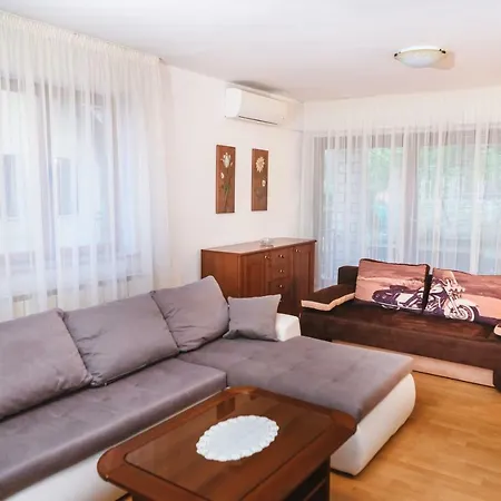 Apartma Nadi Lägenhet